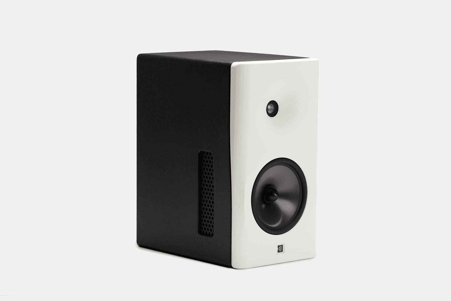 Dutch & Dutch 8c White / Natural Oak view 4