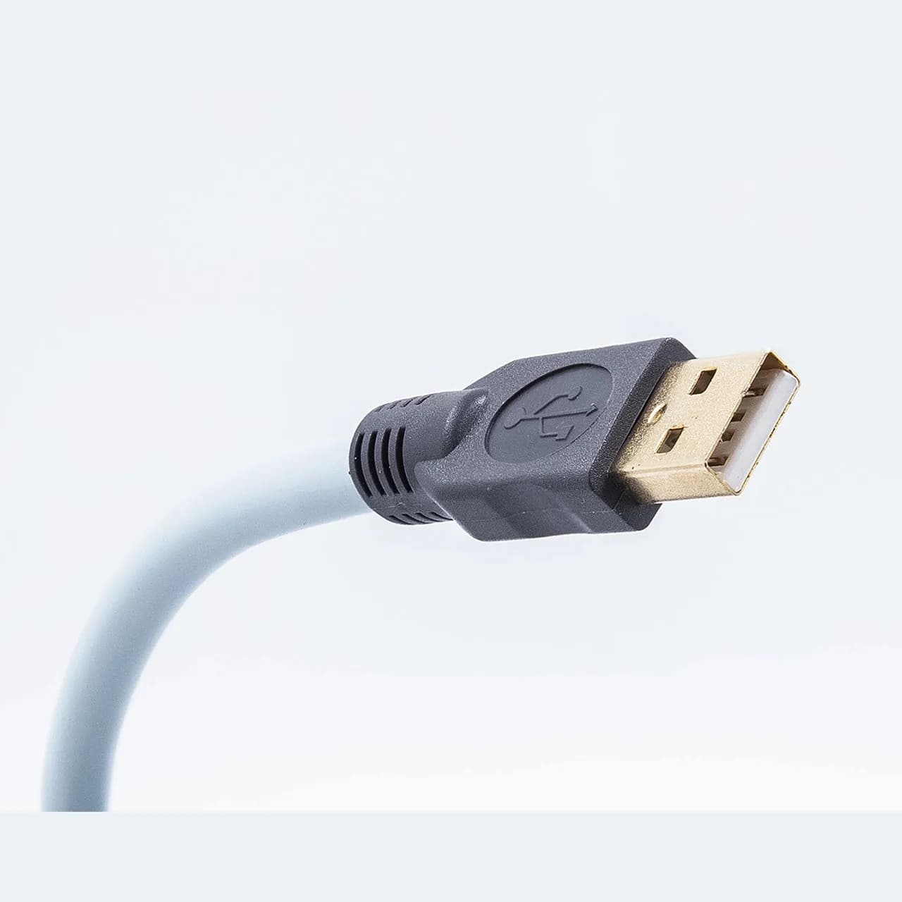 Supra USB 2.0 A-B view 3